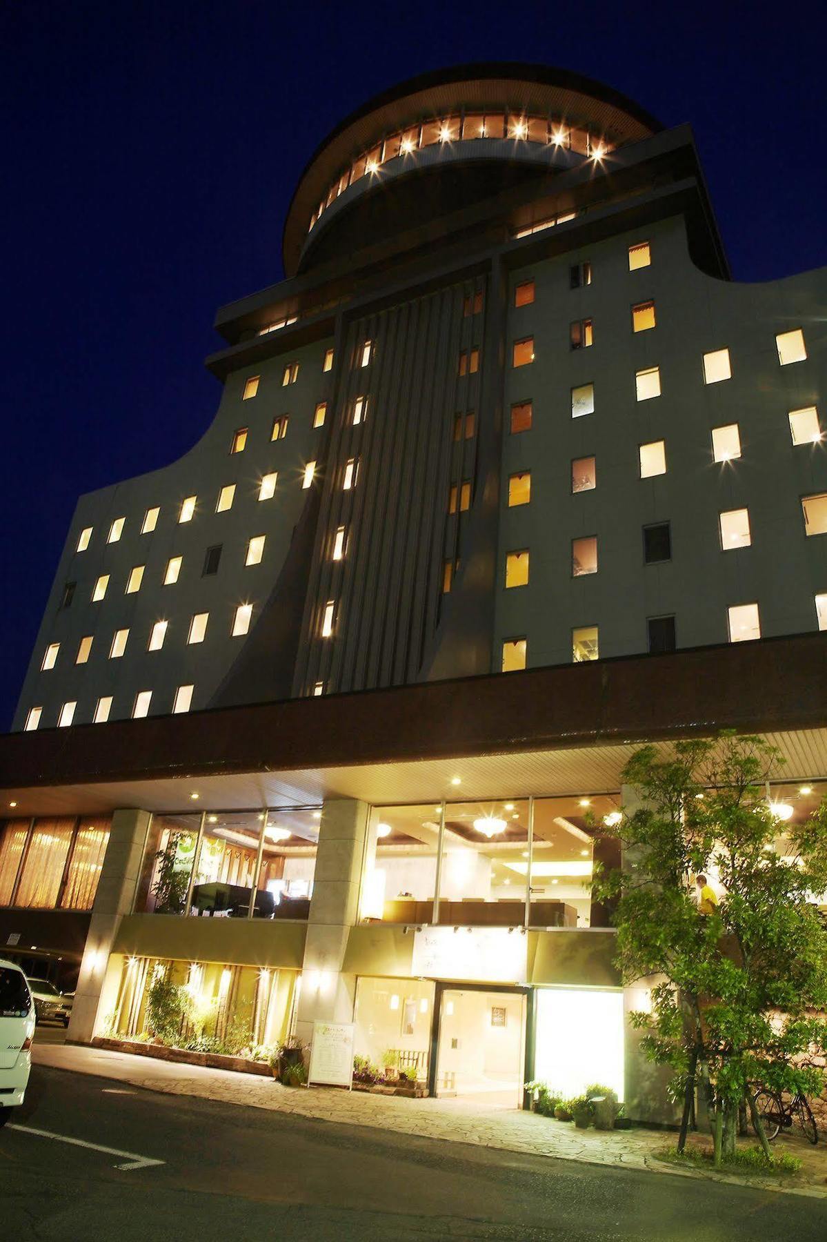 Sunsky Hotel Kitakyushu Exterior foto